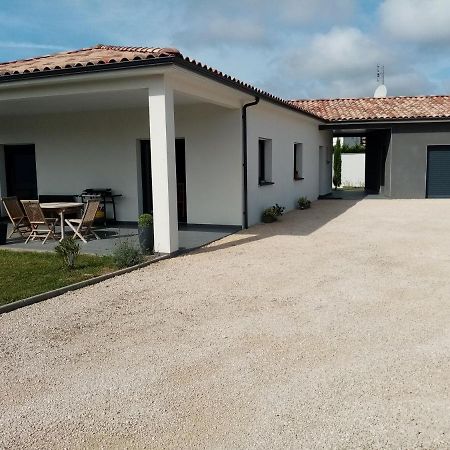 Bed and Breakfast Un Air De Campagne Montauban Exterior foto