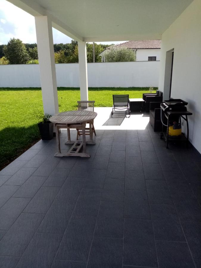 Bed and Breakfast Un Air De Campagne Montauban Exterior foto